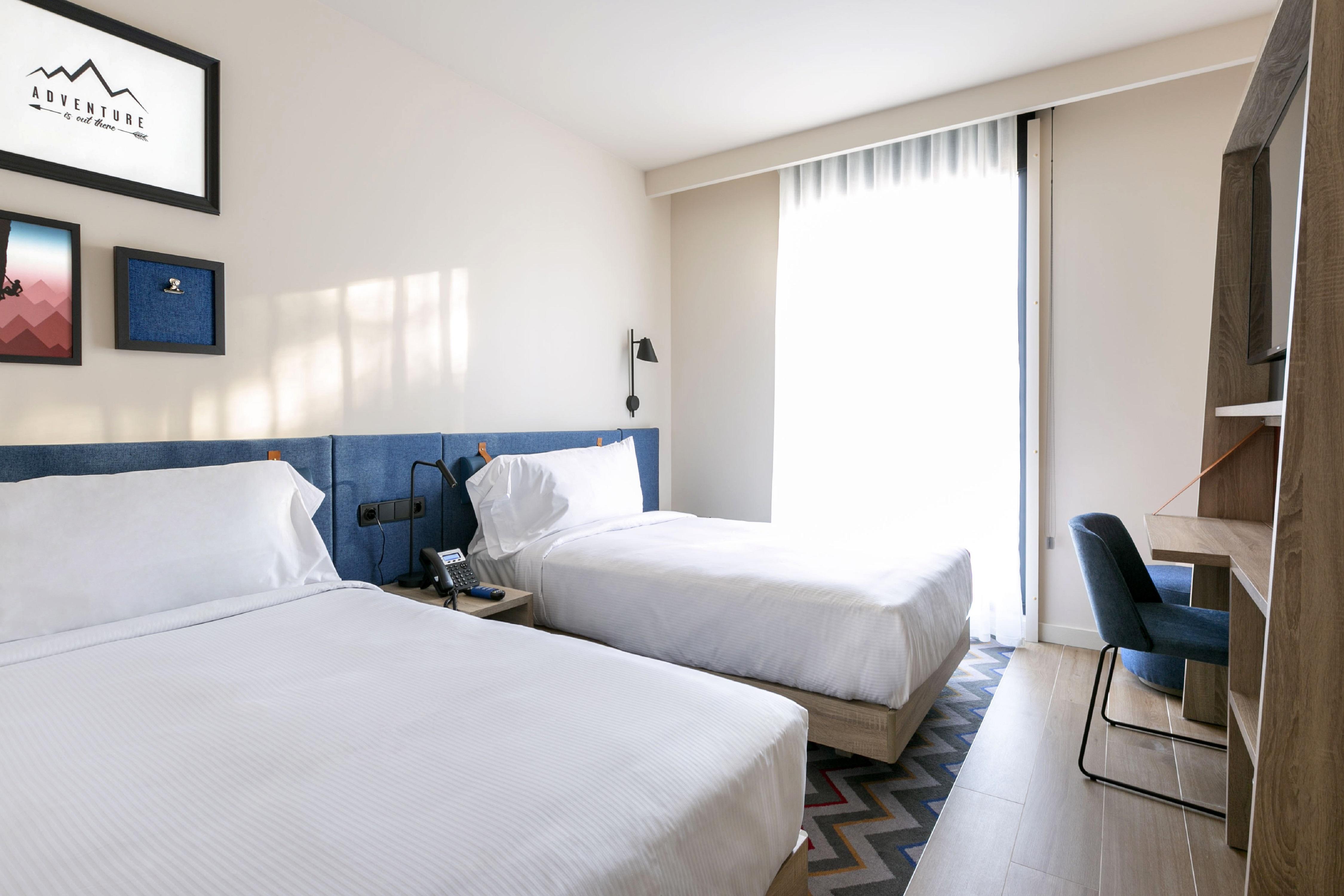 Hampton By Hilton Barcelona Fira Gran Via Hotell L'Hospitalet de Llobregat Exteriör bild