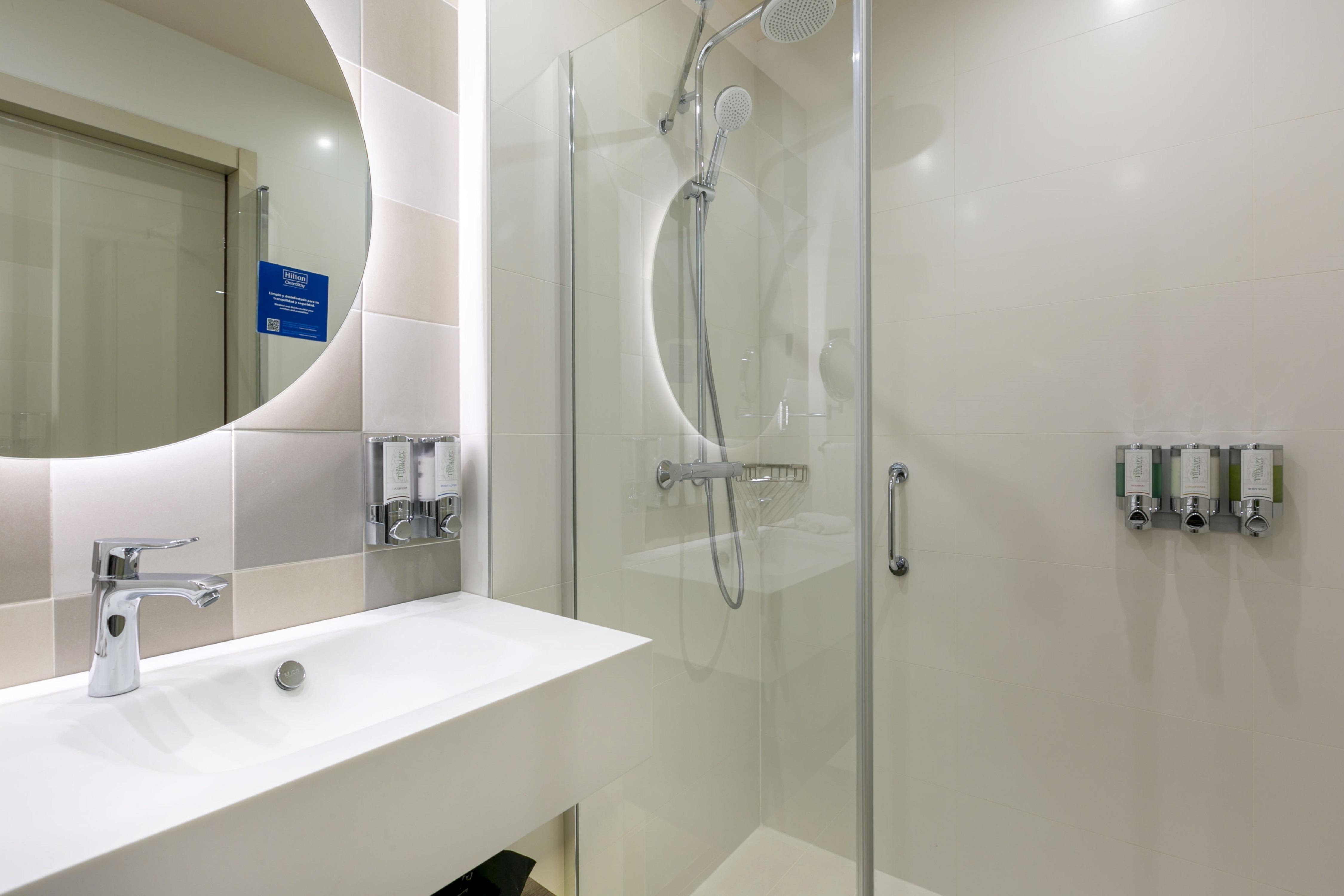 Hampton By Hilton Barcelona Fira Gran Via Hotell L'Hospitalet de Llobregat Exteriör bild