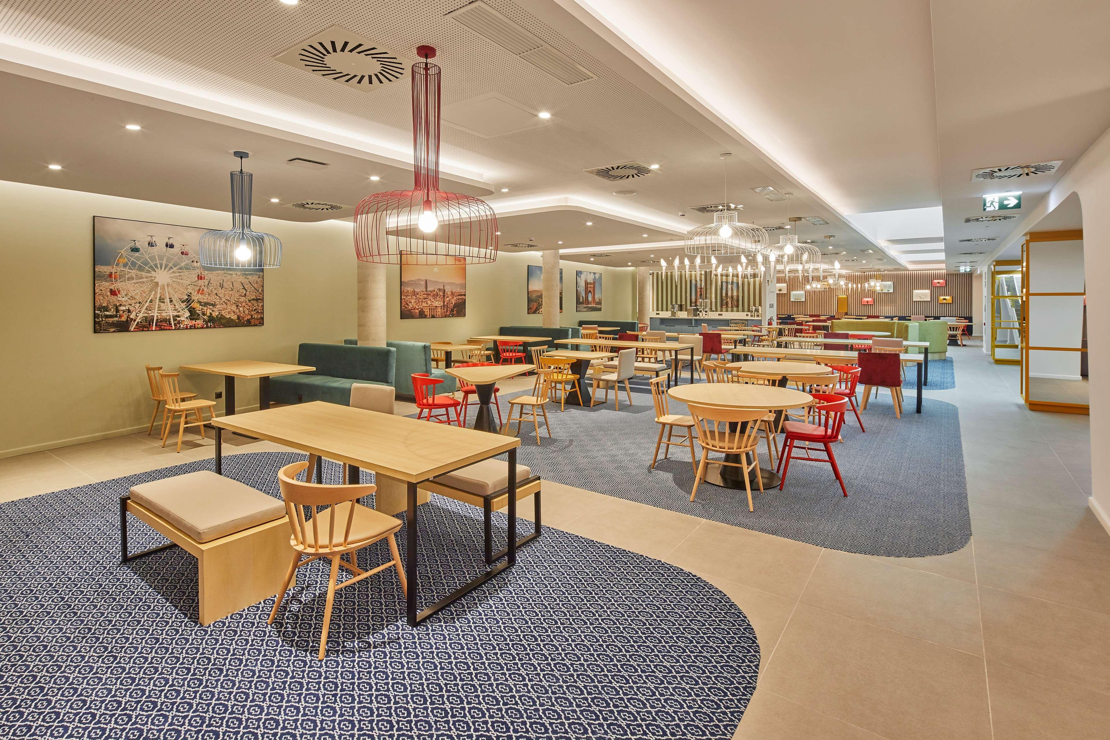 Hampton By Hilton Barcelona Fira Gran Via Hotell L'Hospitalet de Llobregat Exteriör bild